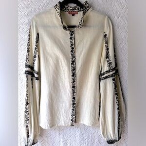 D’Ascoli 100% cotton Grecian blouse cream with beautifully dyed detail size M